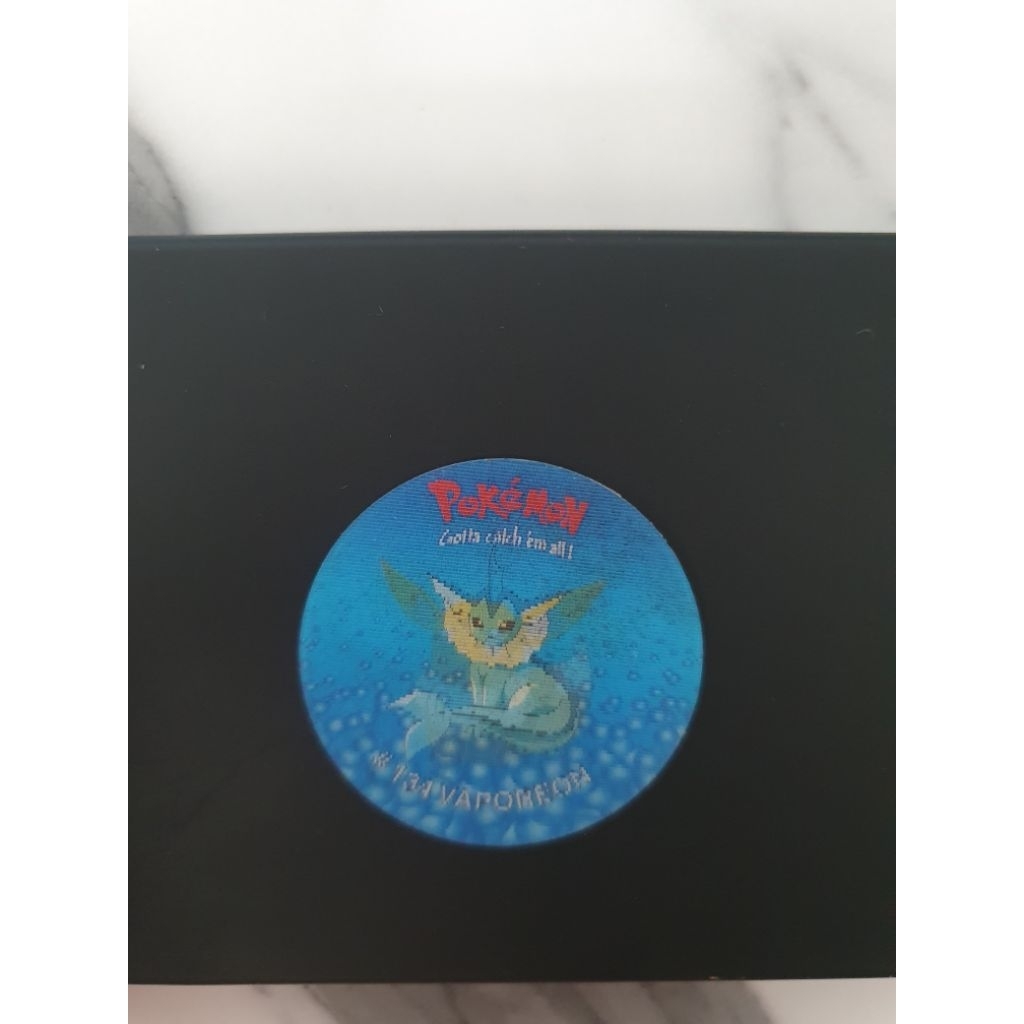 Tazos 3D Pokemon Flareon Vaporeon