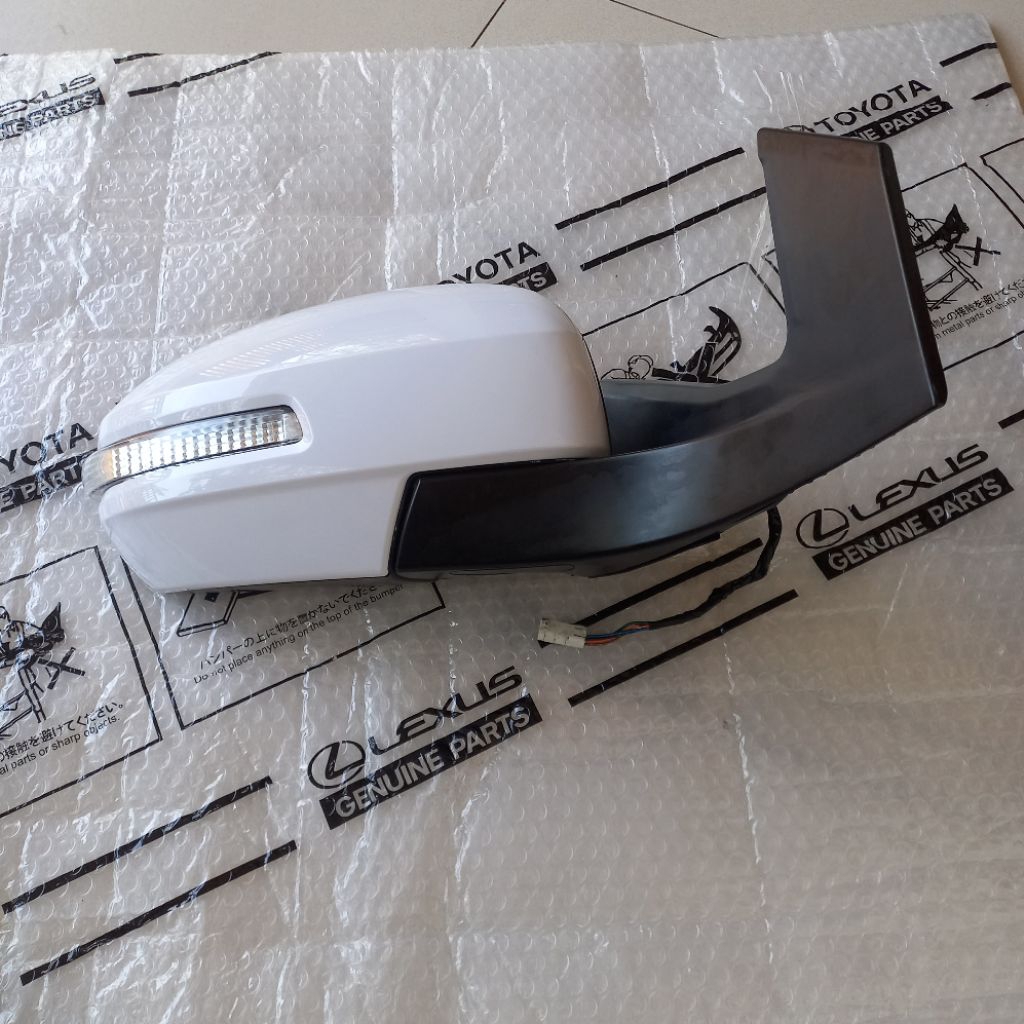 Spion Ertiga  2012- 17 | Original