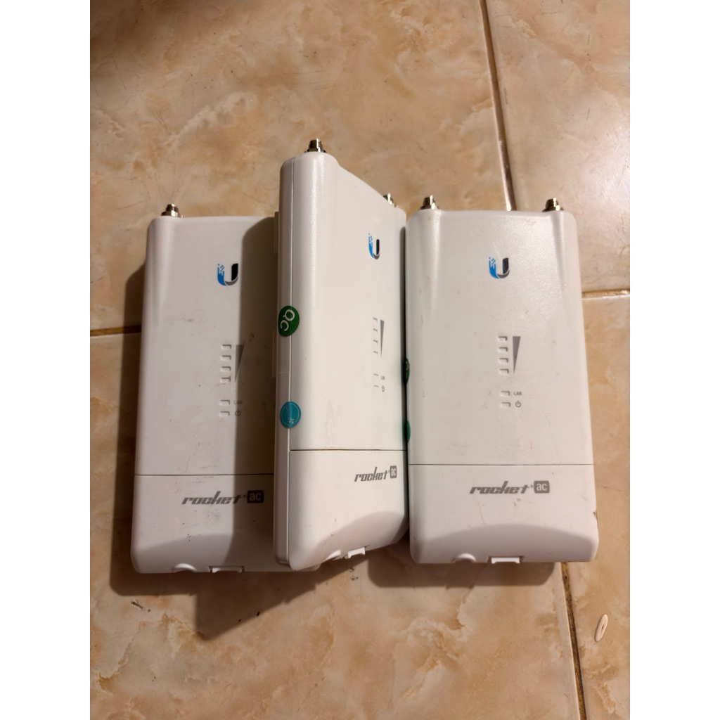 Rocket 5AC Lite / Ubiquiti R5AC Lite BEKAS