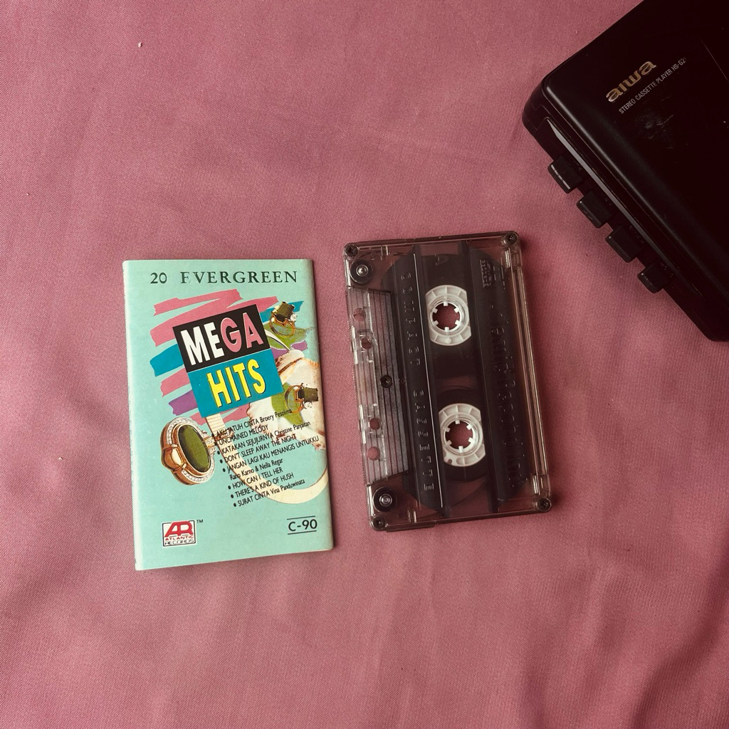 Kaset Pita 20 Evergreen Mega Hits Original Hits Collection