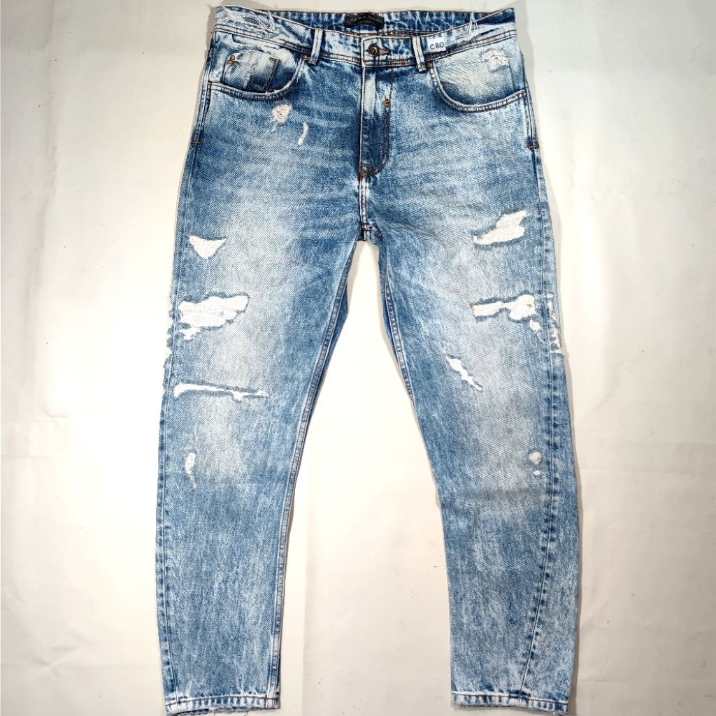 (PERHATIKAN DESKRIPSI) ZARA MAN DENIM WEAR DISTRESSED JEANS