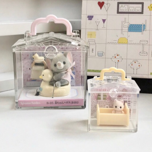 Sylvanian Miniature Gacha Box Akrilik Carry Case Original