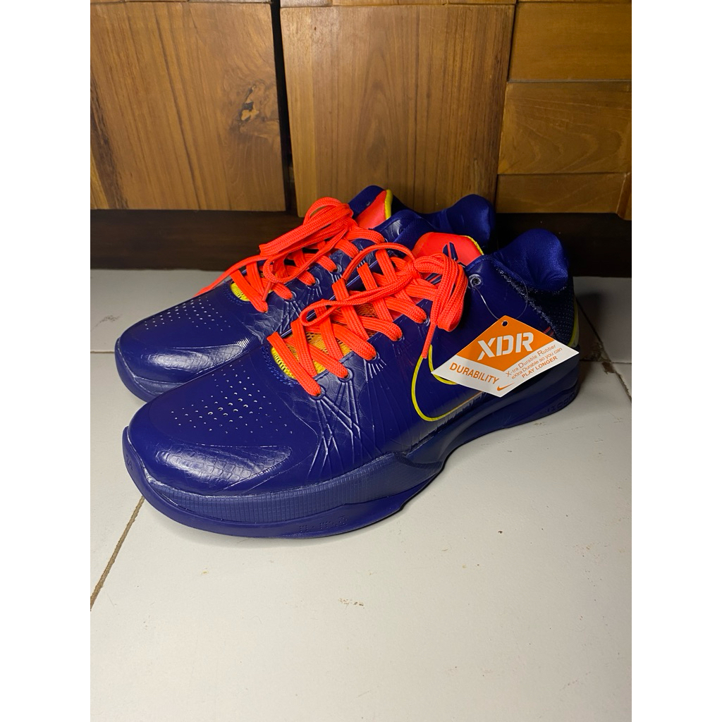 SEPATU BASKET NIKE KOBE 5 PROTRO “CAITLIN CLARK”