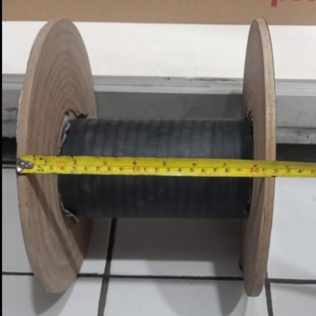 Bobin Kayu Bekas Kabel Wifi Dropcore