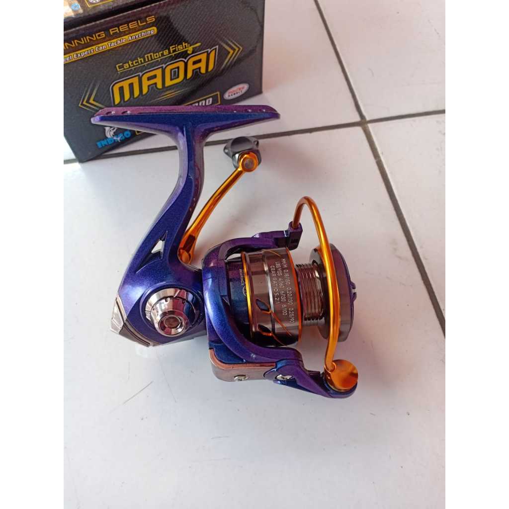REEL SPINNING INDIGO MADAI 800 (13+1BB) POWER HANDLE