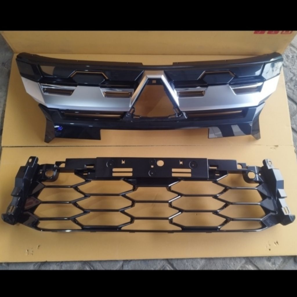 GRILL DAN RAM BUMPER PAJERO SPORT 2025-2026 ORIGINAL