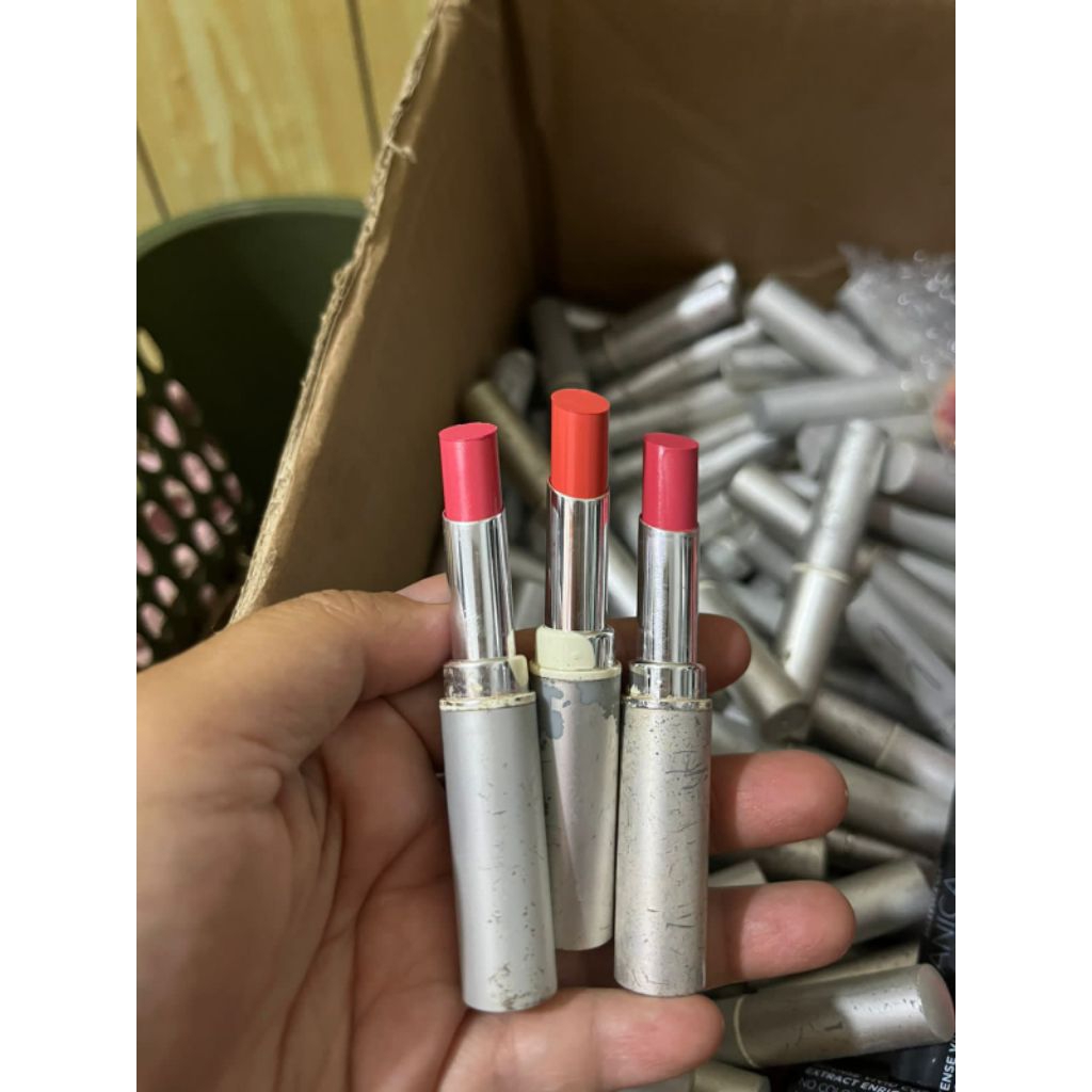 cuci gudang lipstik Wardah