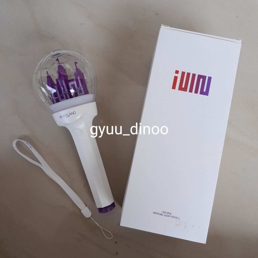 (G)I-DLE OFFICIAL LIGHTSTICK VER. 2