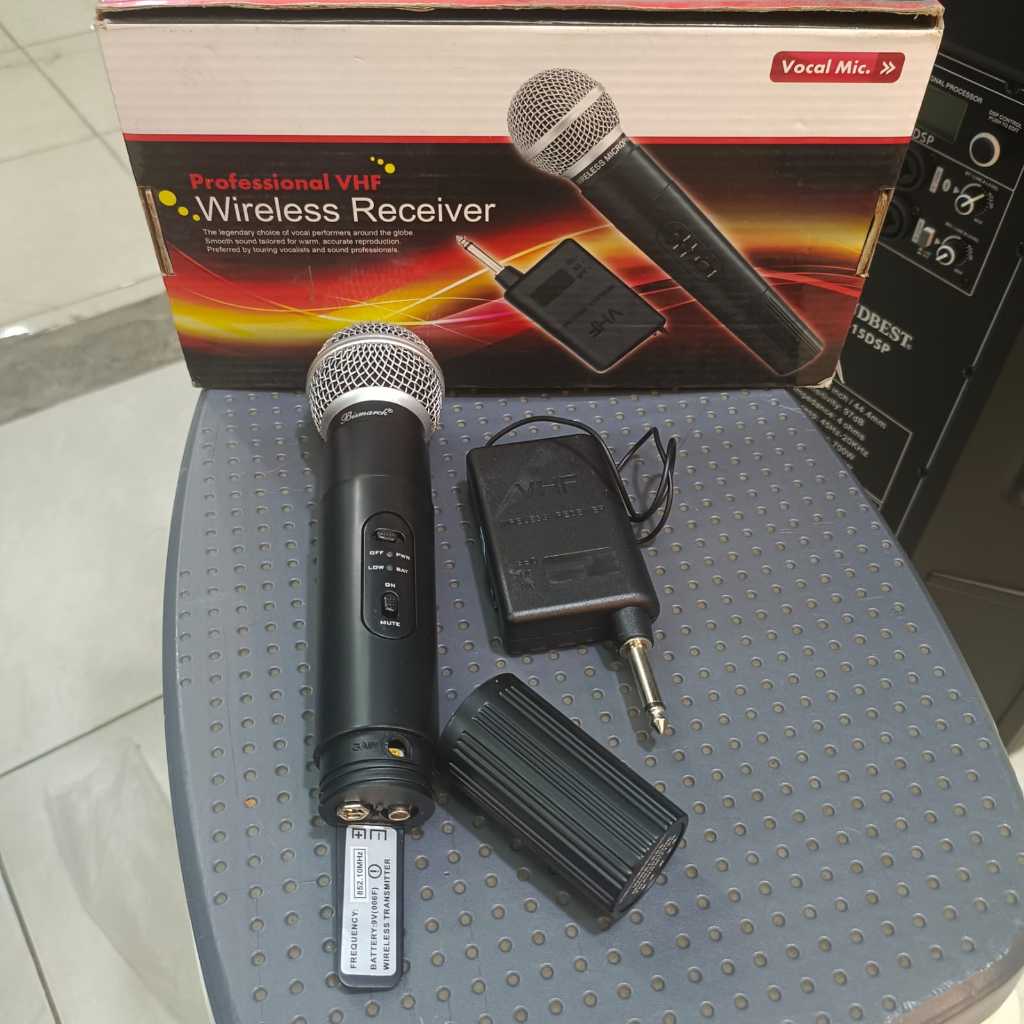 Mic Wireless Bismarck BM 110 H - 1 Pegang Wireless