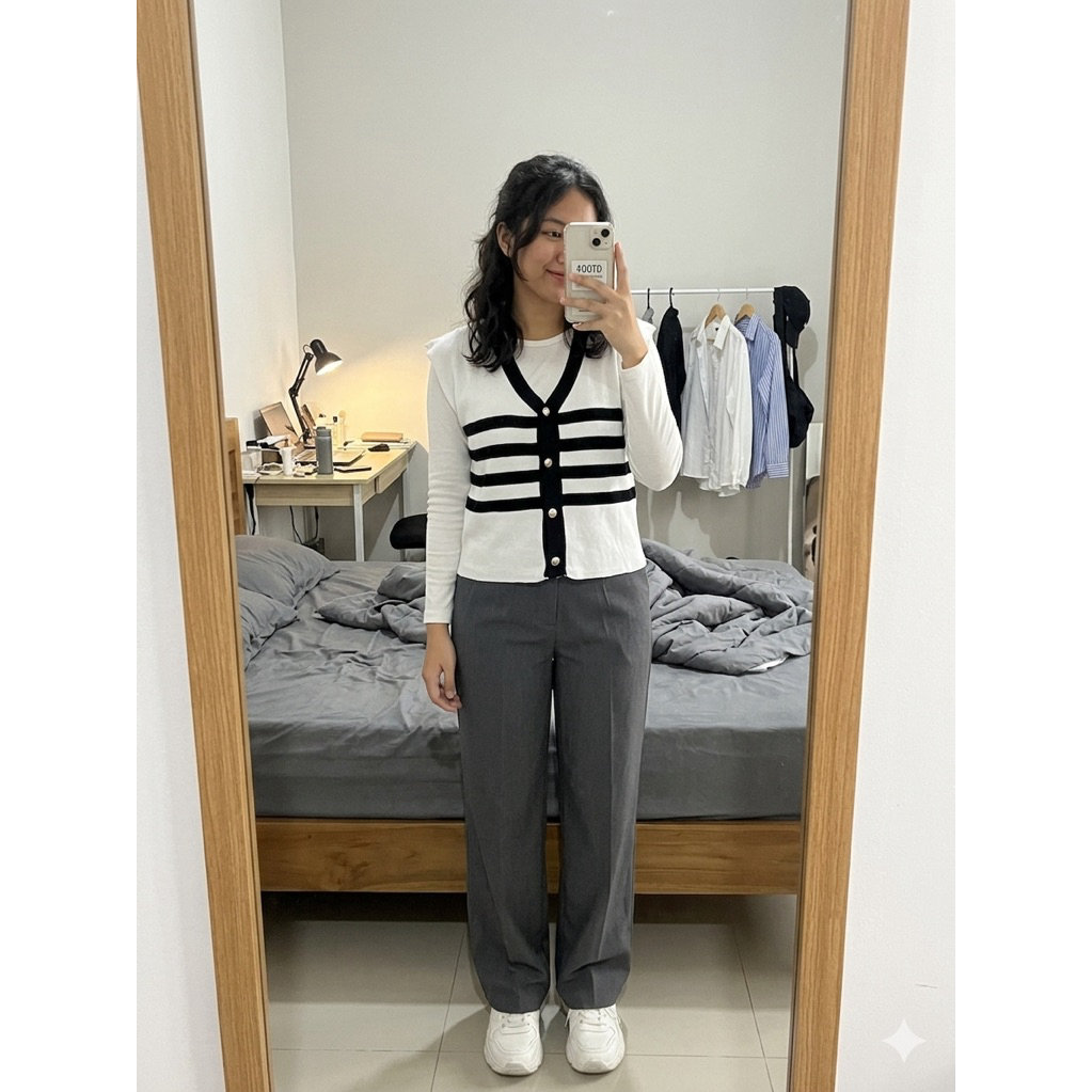 Vest Rajut Hitam Putih