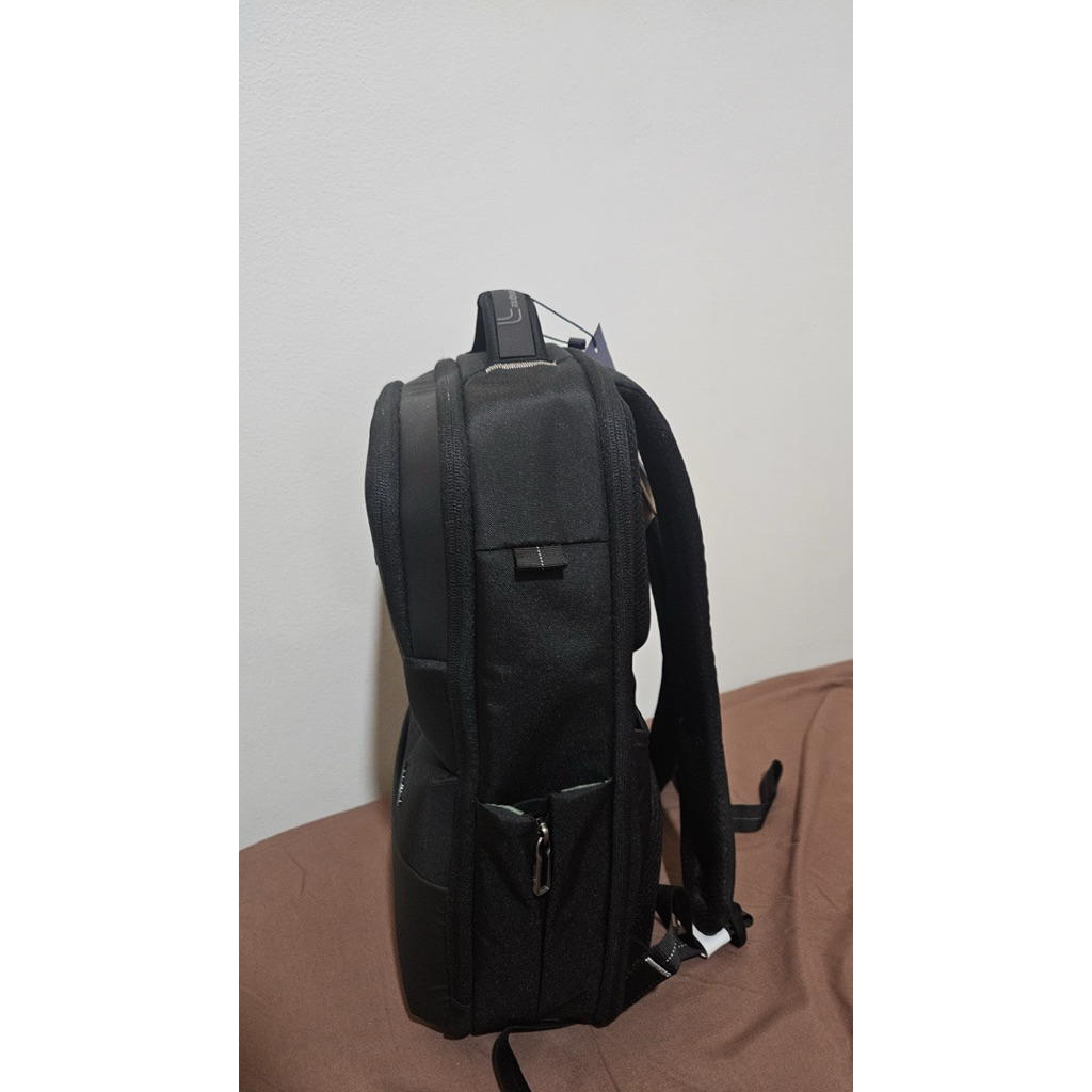 Samsonite bag
