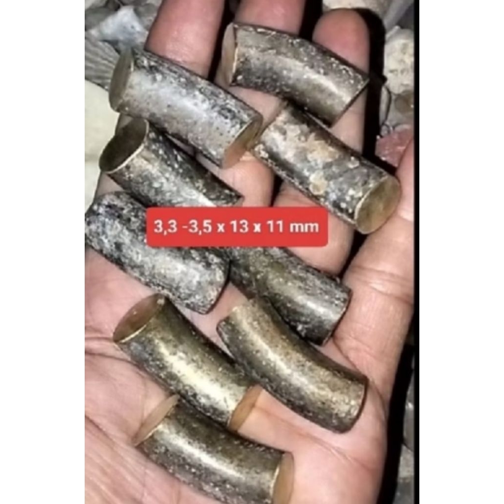 Besi kuning kuno nempel magnet