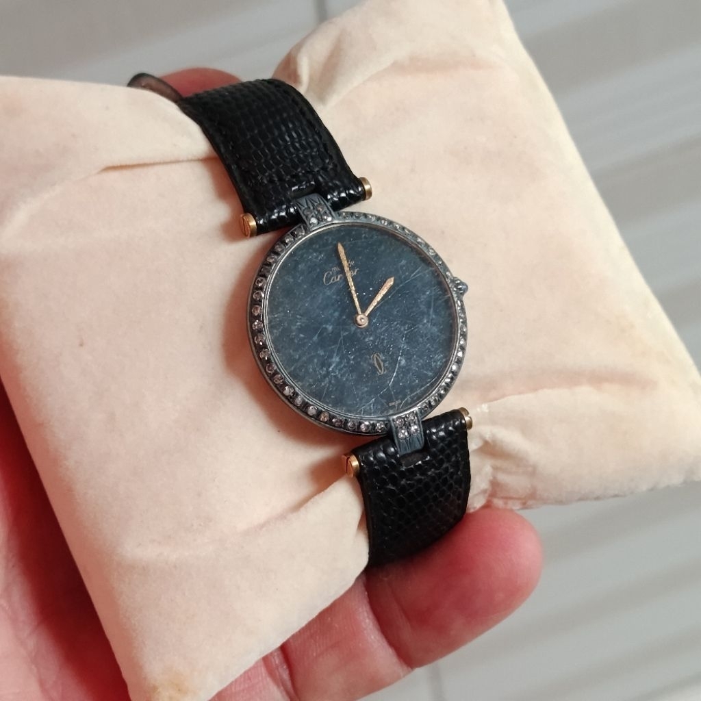 KONDISI BEKAS DAN RUSAK JAM TANGAN MUST DE CARTIER ORIGINAL SWISS MADE