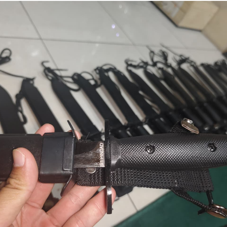 PISAU SS2 TNI AD, PISAU UPACARA,PISAU PINDAD UNTUK UPACARA BAHAN KUNINGAN