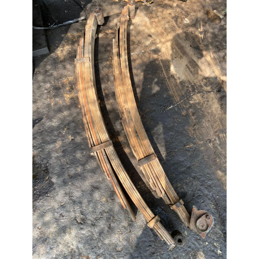 Per Daun L300 10 Lembar