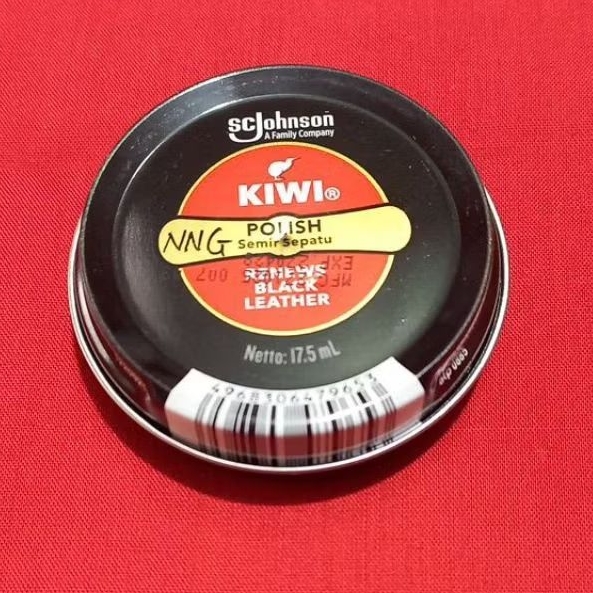 Kiwi Polish Semir Sepatu Warna Hitam