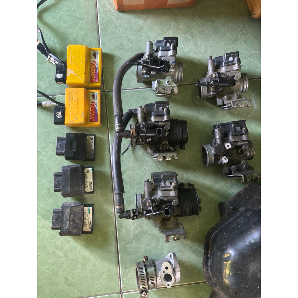 TB cb150r old k15 throttle body cbr old k15 crf
