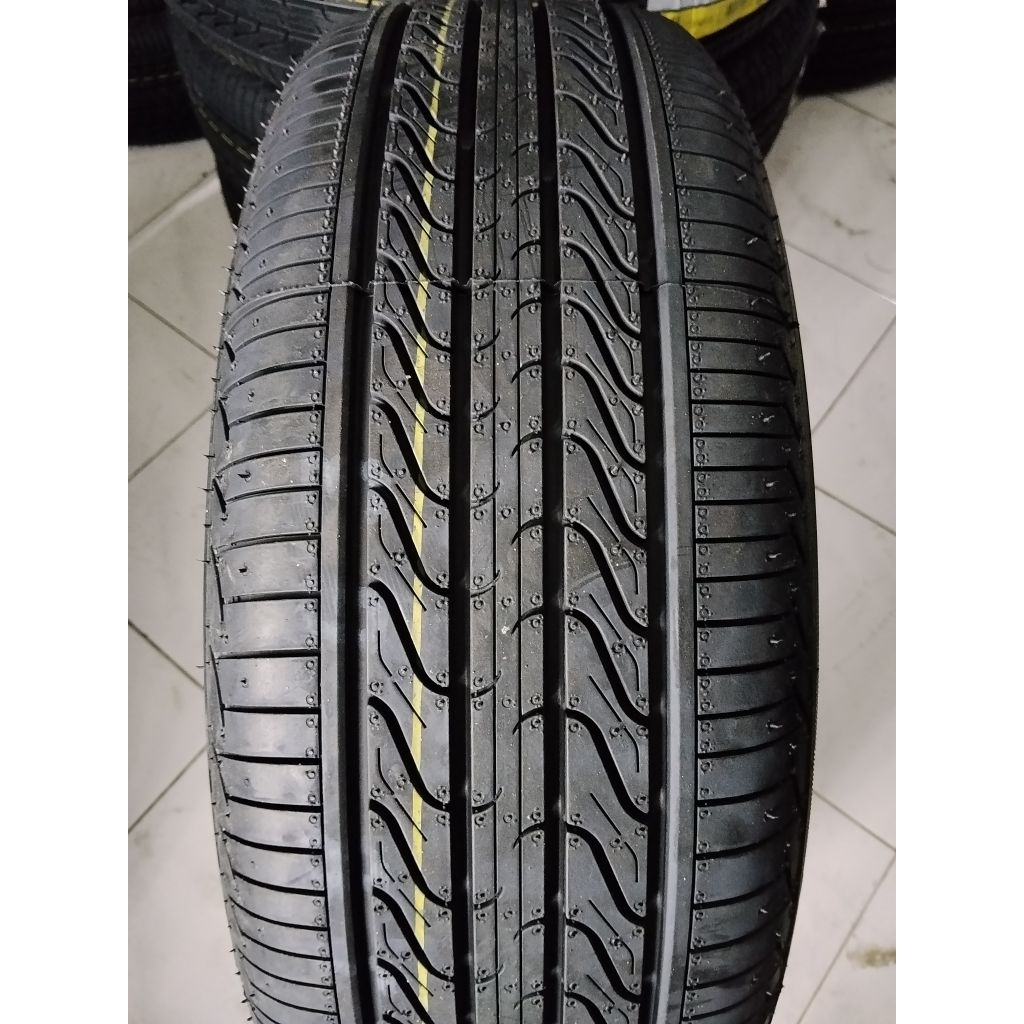 ACCELERA ECO PLUSH 215 65 R16