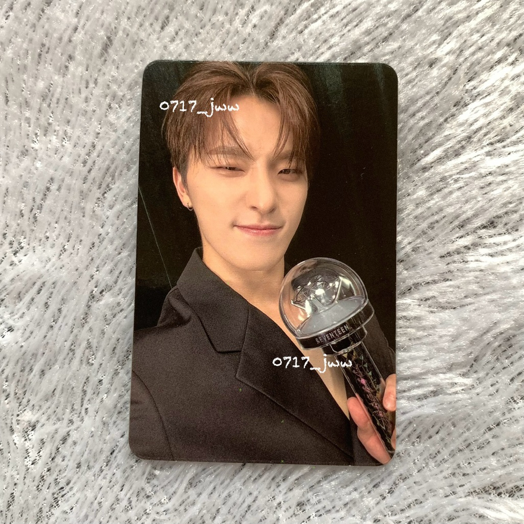 Photocard PC Dino Caratzone Seventeen Right Here Jakarta Official