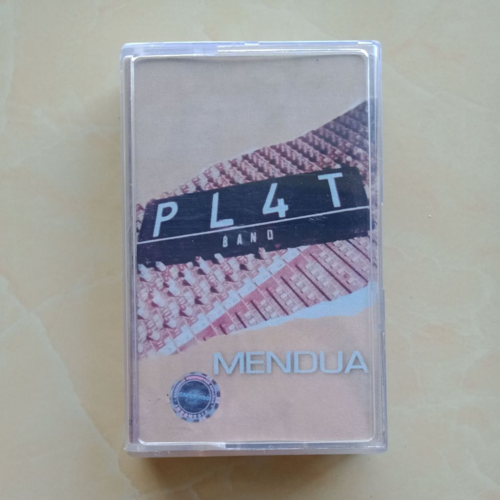 kaset plat band mendua