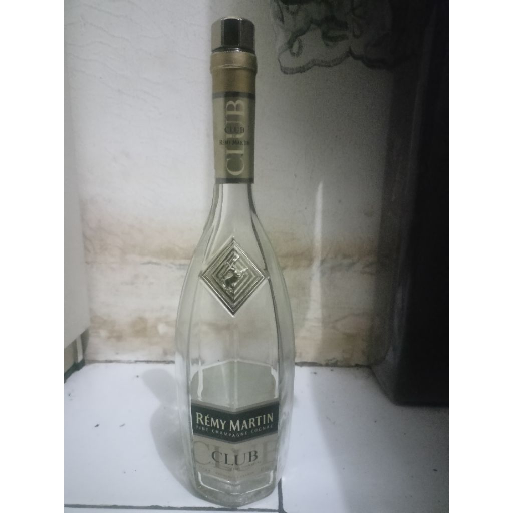 Jual Botol Bekas Remy Martin Club Cognac - 700 ml
