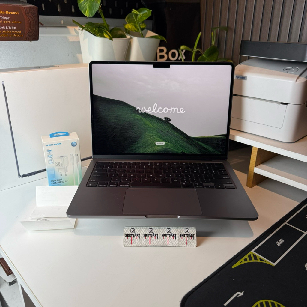 MacBook Air M2 8/256gb iBox Spacegray Battery Health 96%