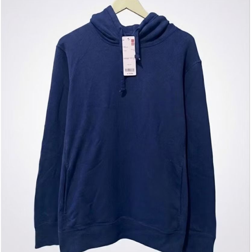 UNIQLO BASIC HOODIE