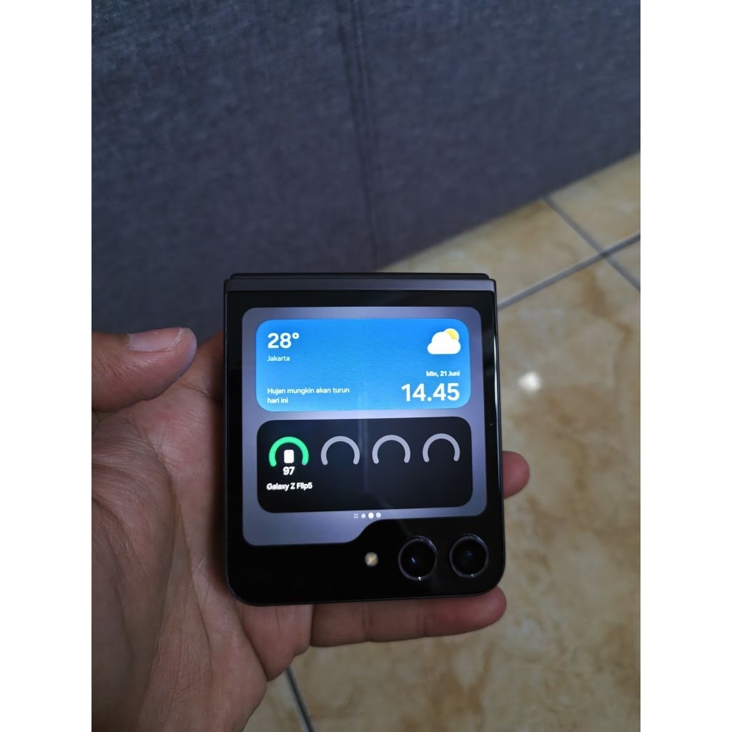 Samsung Z Flip 5 512gb Minus