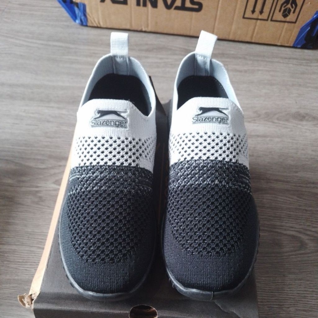 Sepatu Slaz 00305803