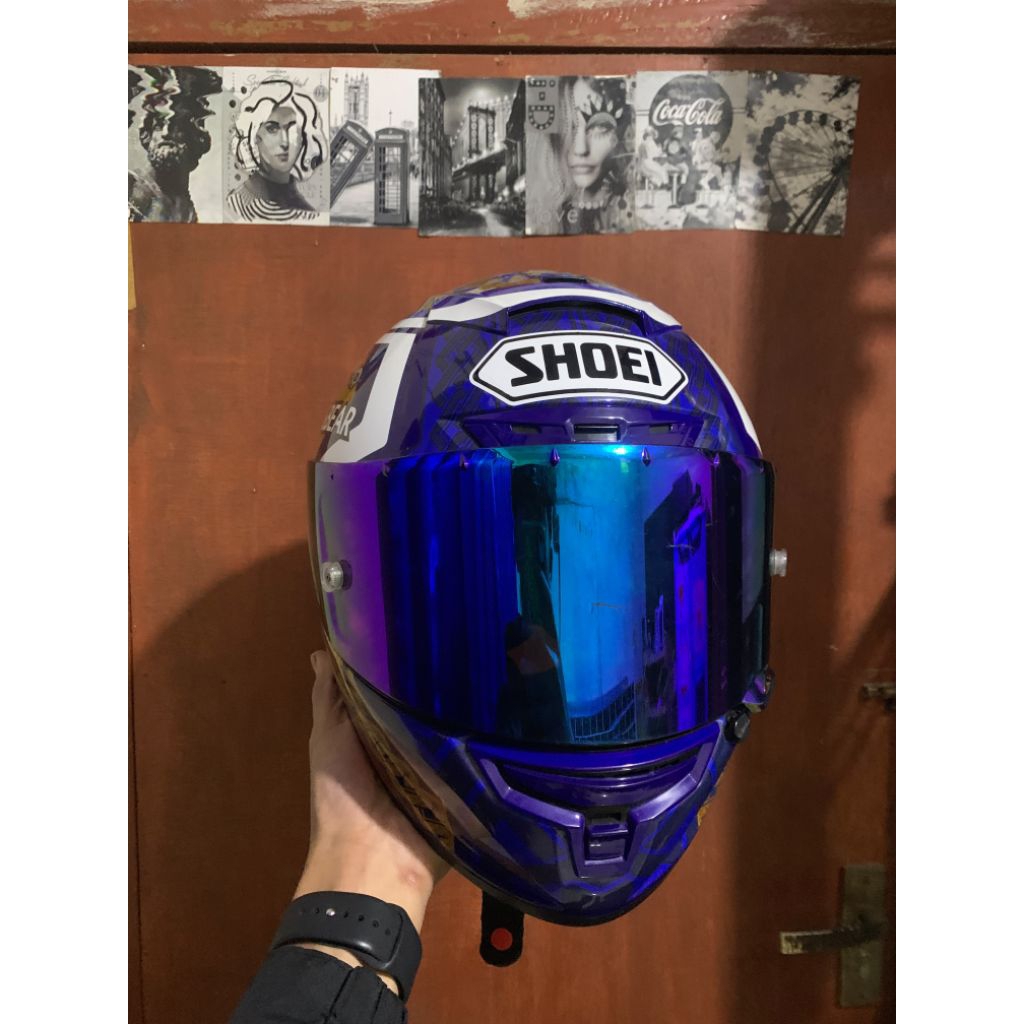 helm shoei