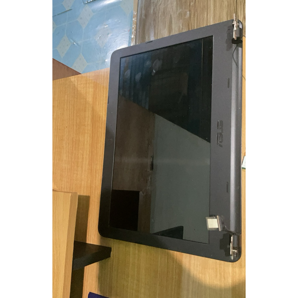 Second layar Laptop Asus X441UB