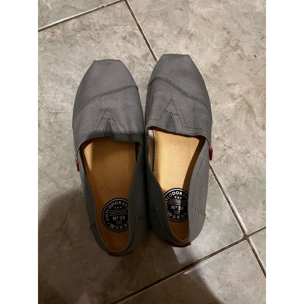 Preloved Sepatu Wakai