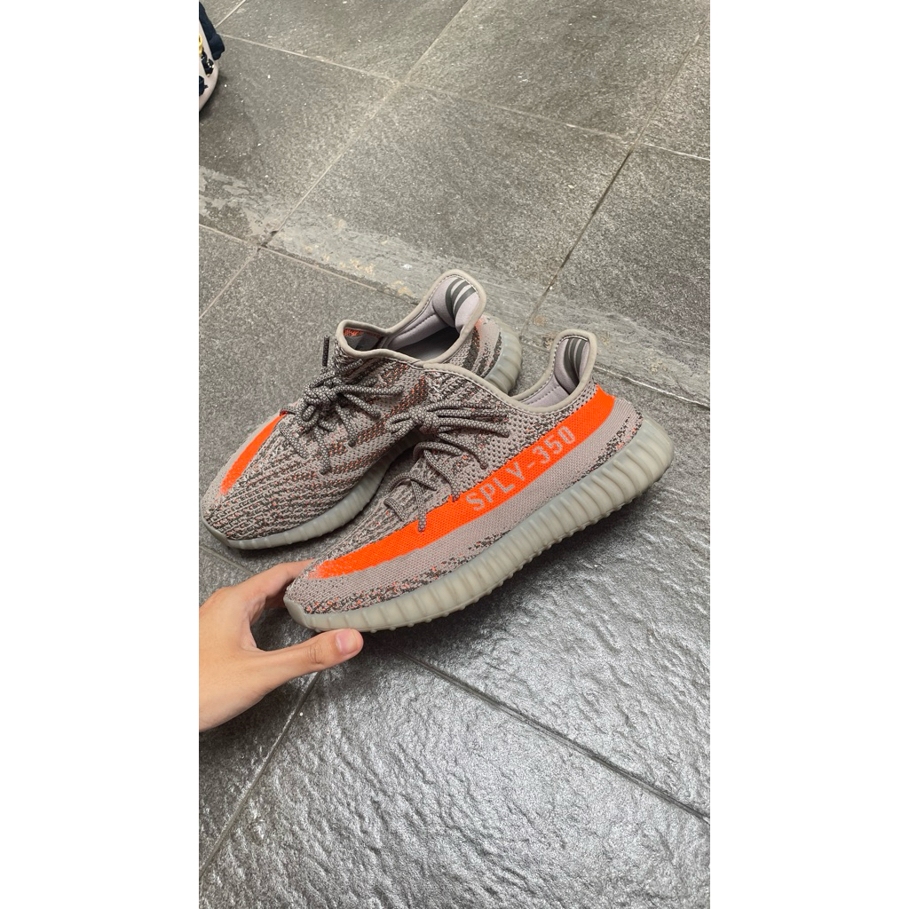 Adidas Yeezy beluga v2