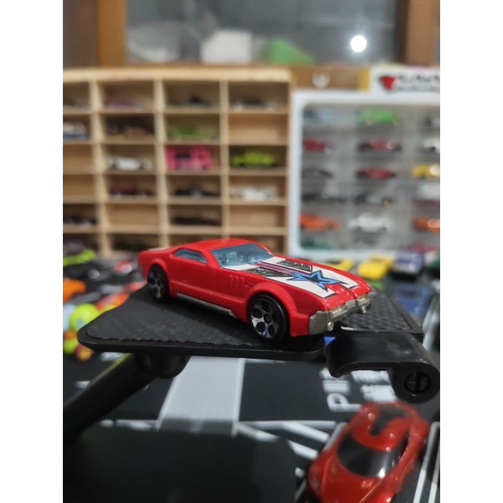 HotWheels CCM Country Club Muscle Merah Base Besi Loose