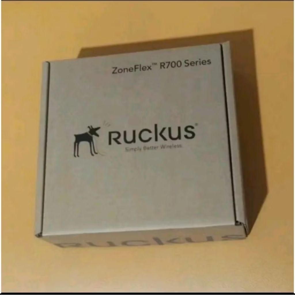 Ruckus R700 not Ruckus 7372 AP Router Access Point Wireless
