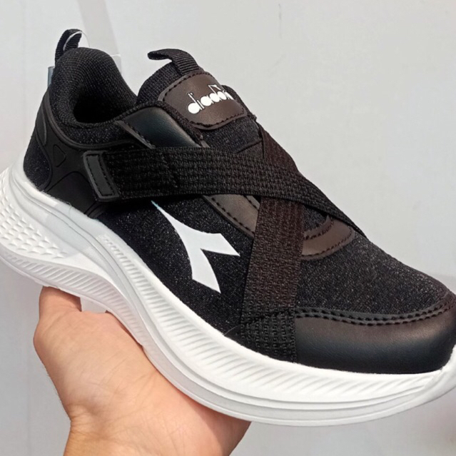 Diadora Kids Rainer Sneakers Shoes - Black/White, Full Black