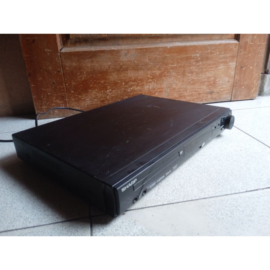 DVD Hometheater SHARP, No Remote