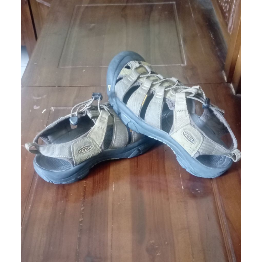Sandal Keen second