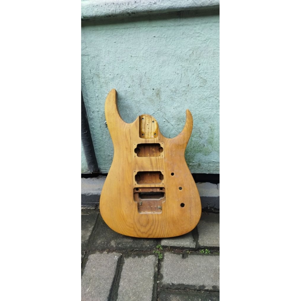 Body Gitar Listrik Ibanez RGA Custom