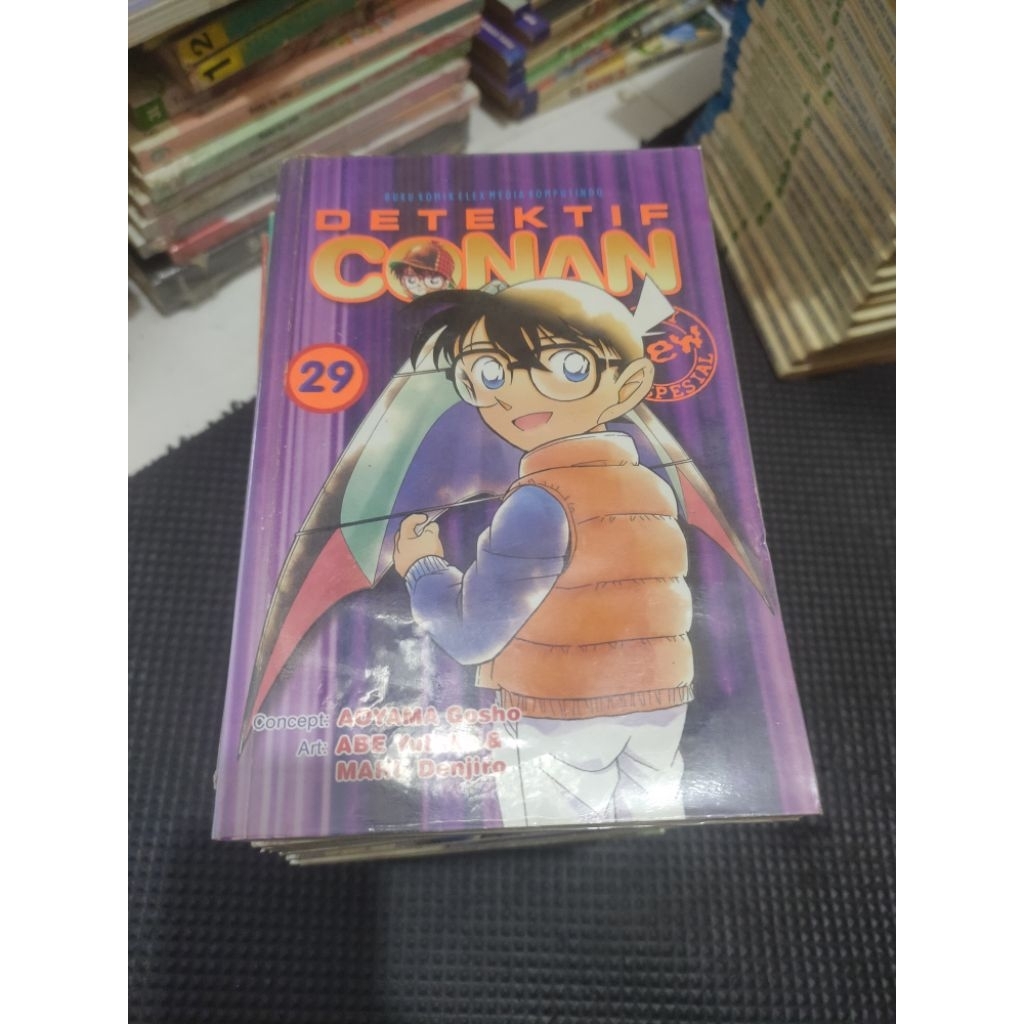 komik detektif Conan spesial