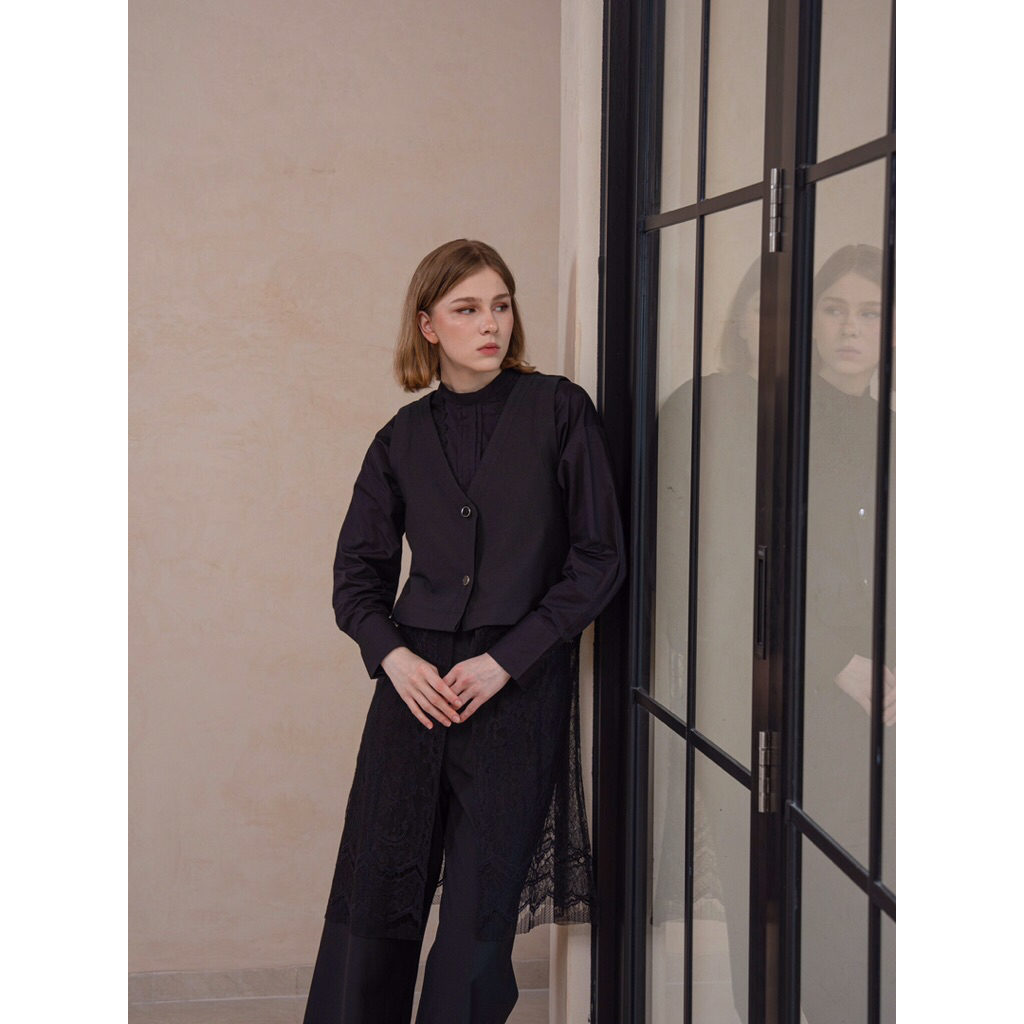 HANNA VEST BLACK BY ALEZA LABEL