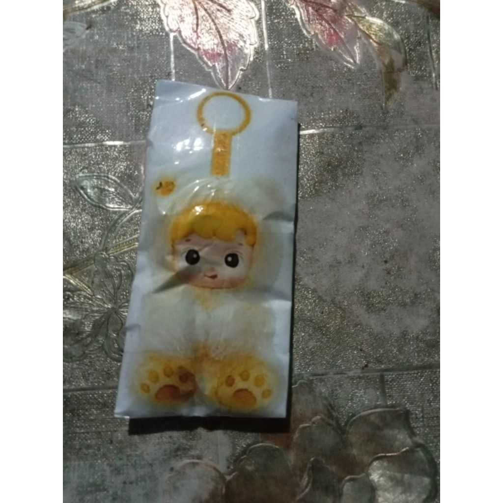 PAPER SQUISHY