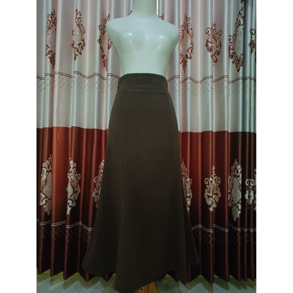 rok mermaid bahan suede