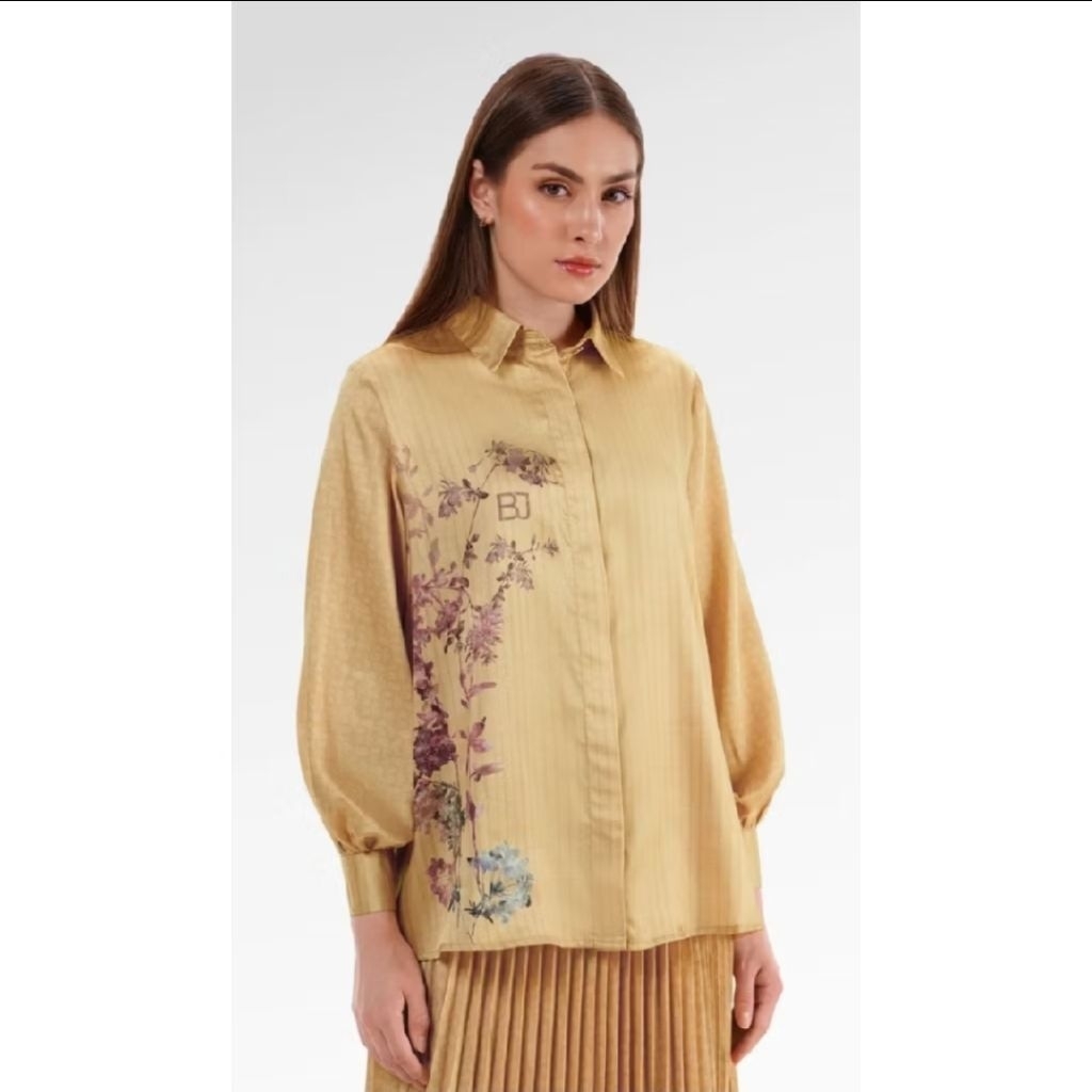 NEW Benang Jarum - Viola Basic Shirt - Marigold Size XS