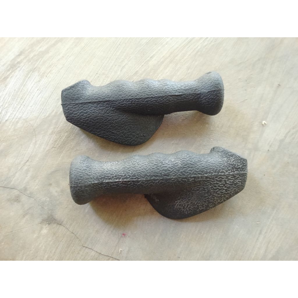 handgrip sepeda shimano jadul