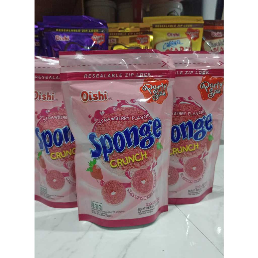 Oishi Sponge Crunch Snack 100gr Sponge Oishi Cokelat Stroberi Kemasan Pouch Snack Enak Murah Meriah