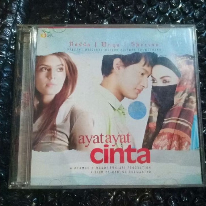 CD Ost Ayat Ayat Cinta (Mulus) / Rossa, Sherina, Ungu Band
