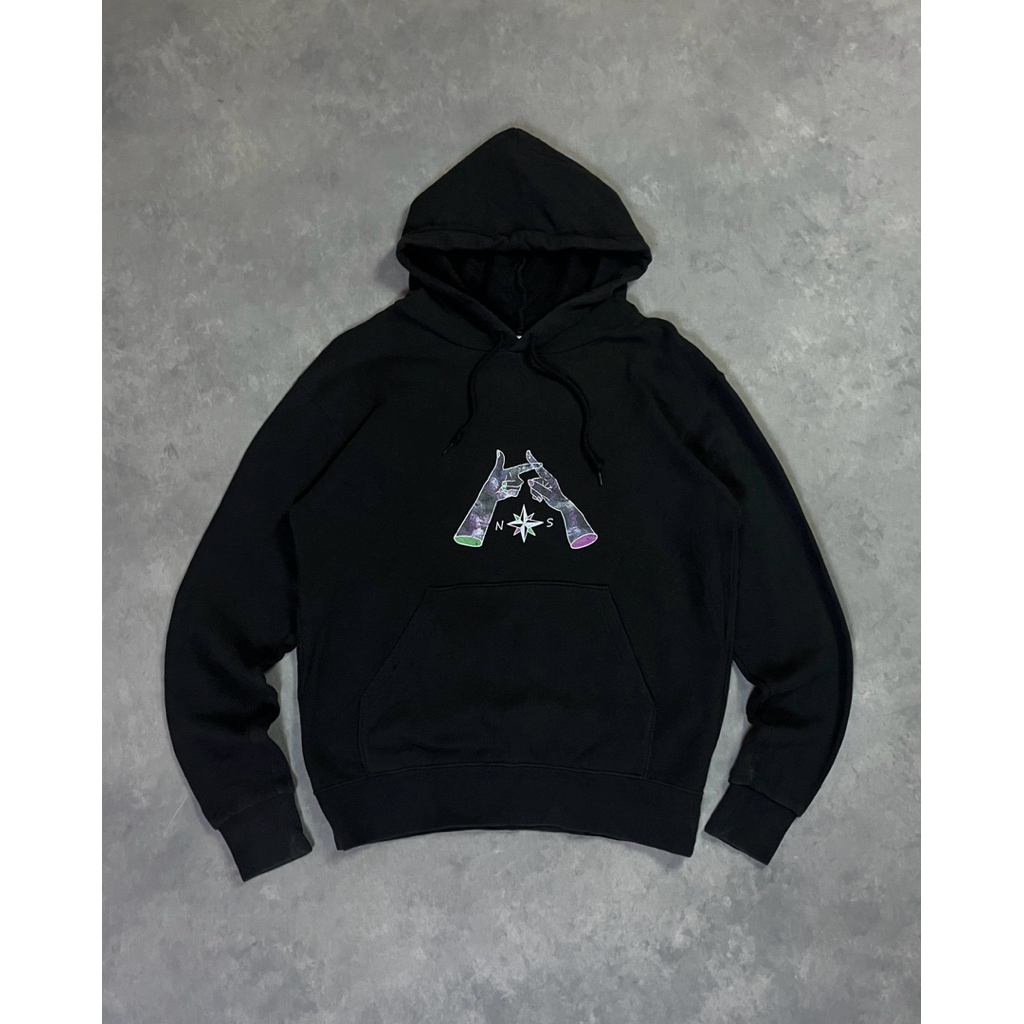 Printstar Compass Graphic Hoodie Black | Jacket Cowok | Outfit Nongkrong