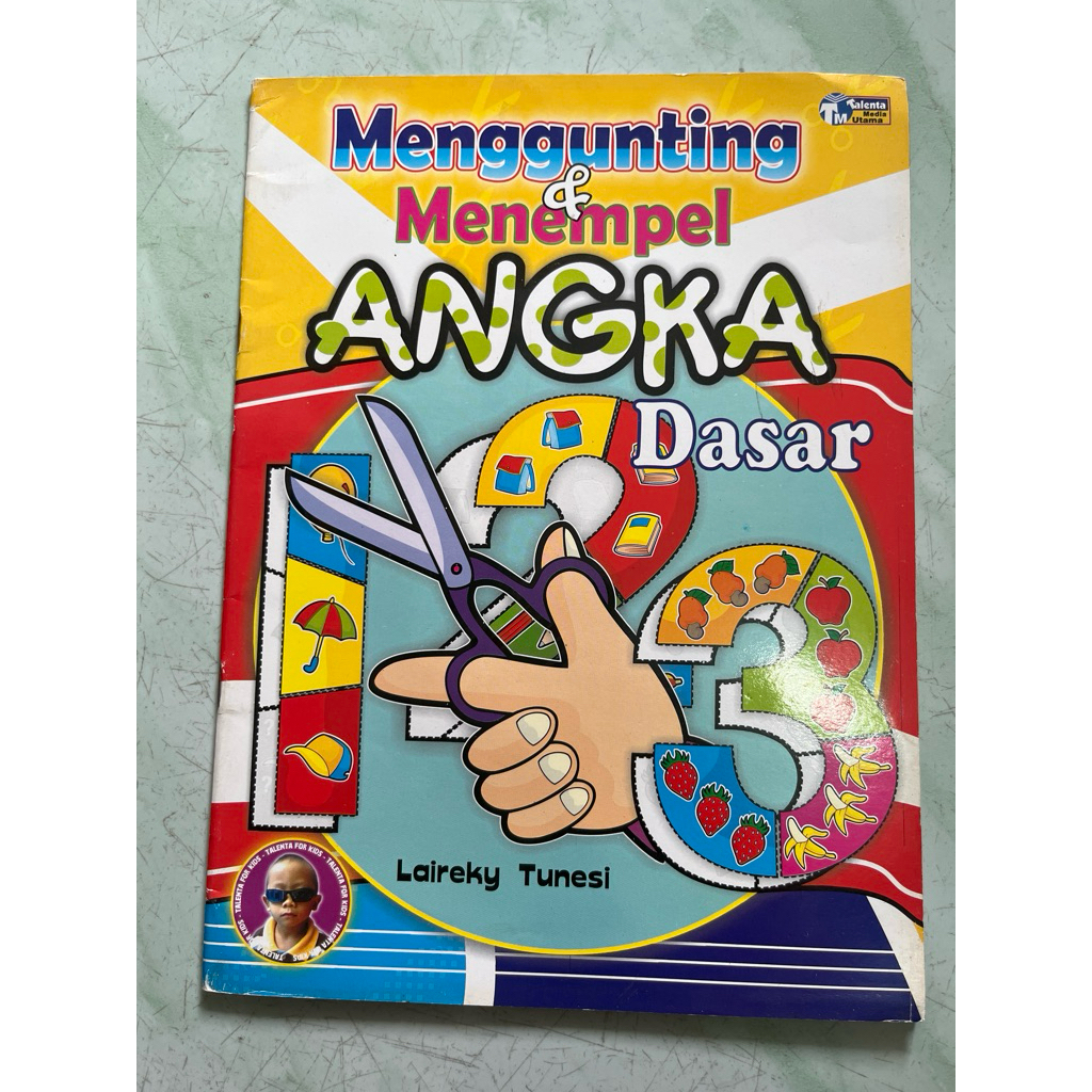 BUKU MENGGUNTING DAN MENEMPEL ANGKA DASAR