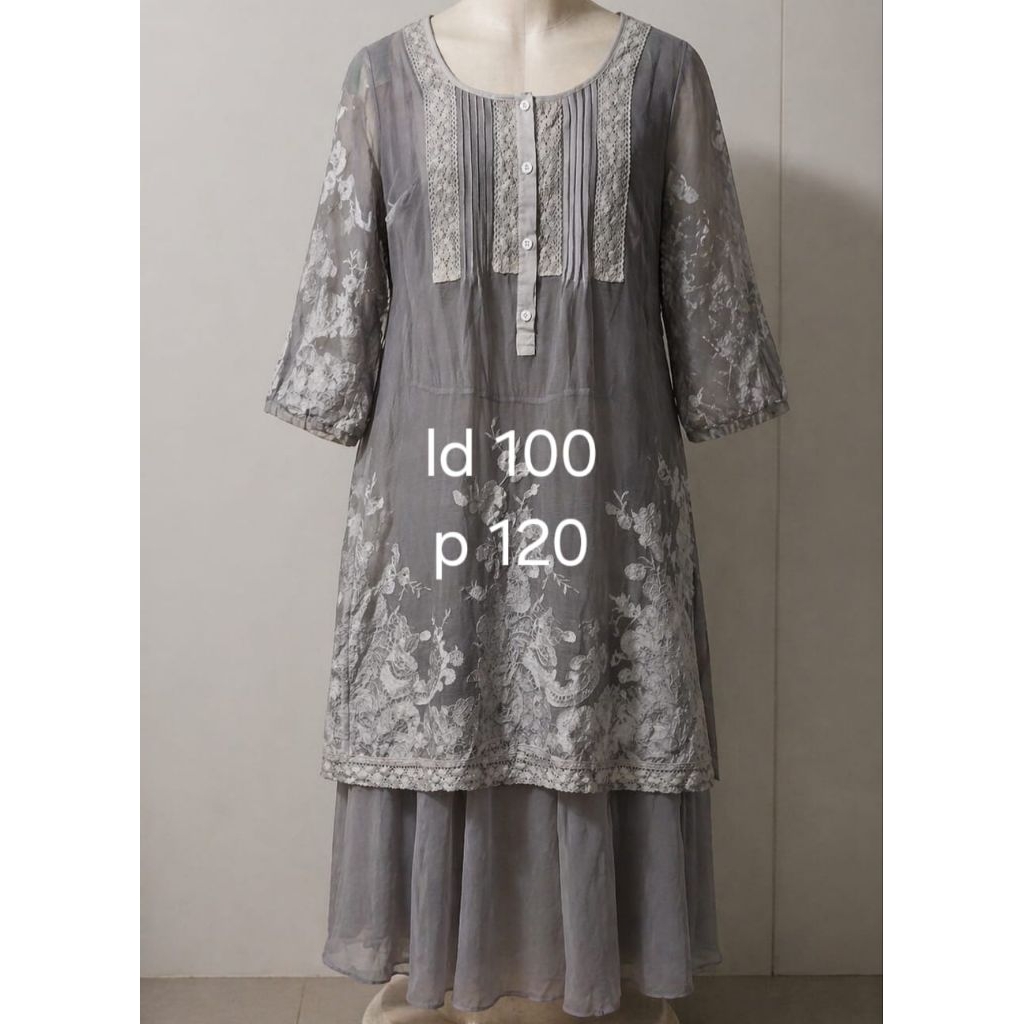 dress brukat tile warna warni lengan pendek